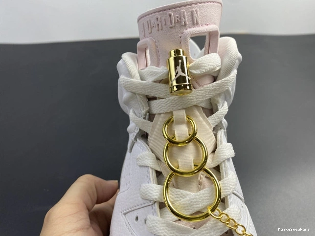 MaikeSneakers Gold Jordan DH9696-100 Air 6 Retro (W) Hoops 0716